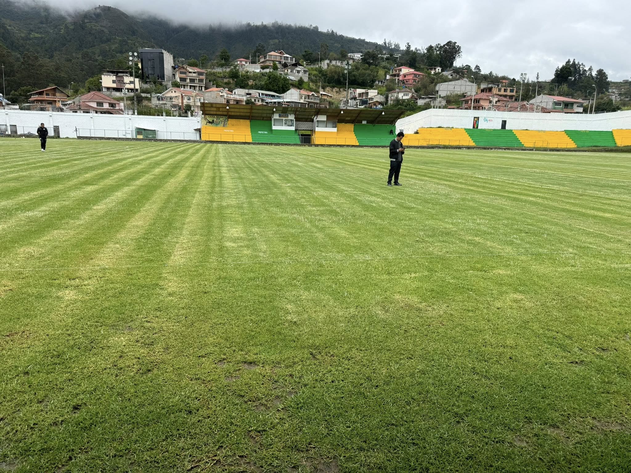Estadio de Gualaceo.