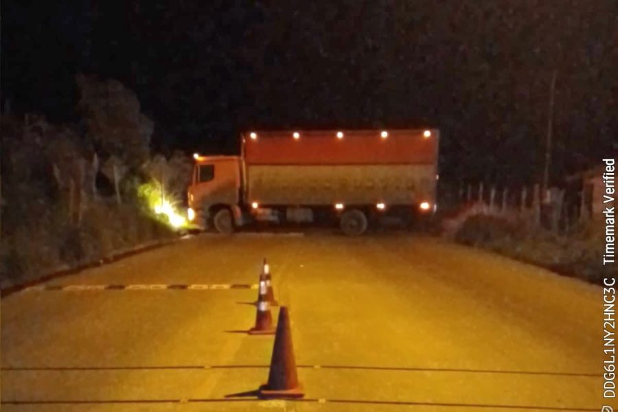 Camión por el Cajas