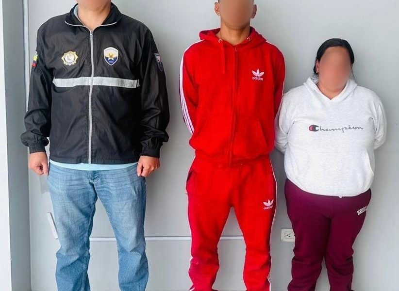 Dos personas aprehendidas