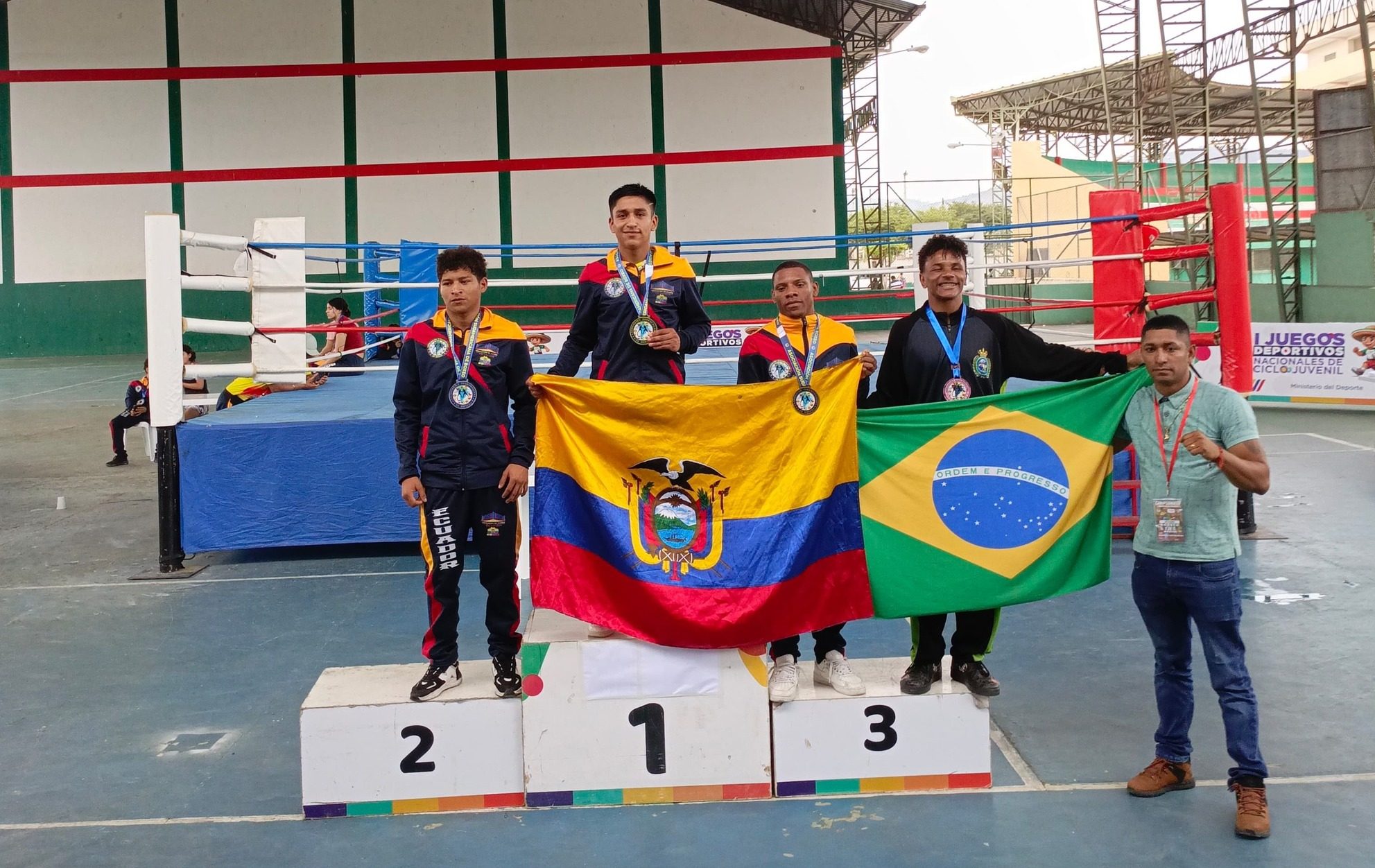 Boxeadores azuayos