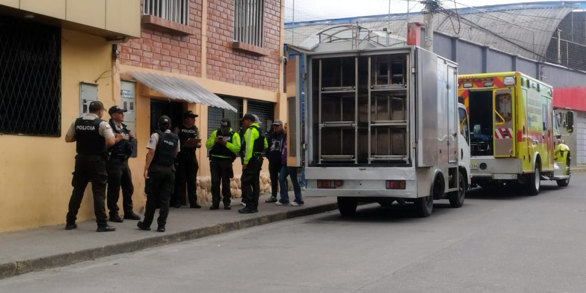 Mujer as3sinada en Cuenca